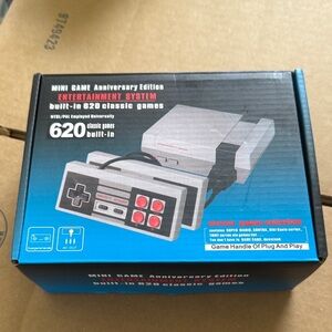 Retro Gaming Console with 620 Games - Gray